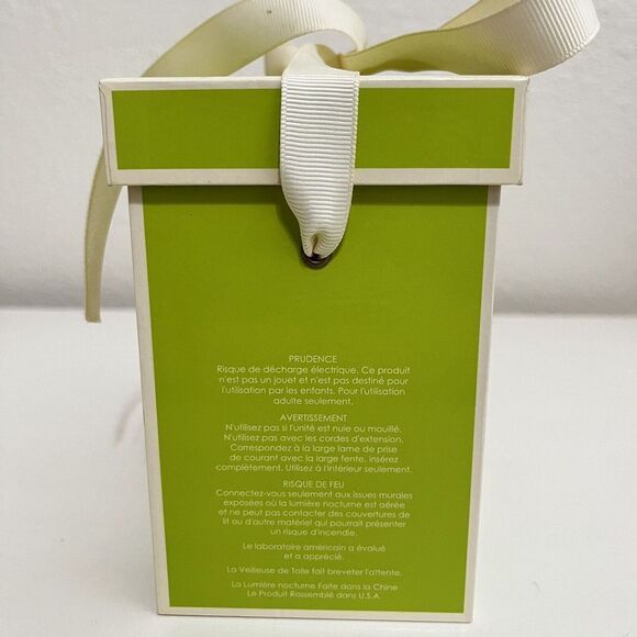 Oopsy Daisy Mermaid Canvas Night Light - Picture 12 of 13